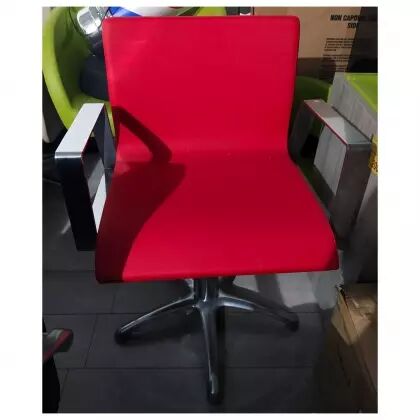 Fauteuil Iron Rouge PYL