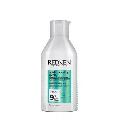 Shampooing Acidic Bonding Curls